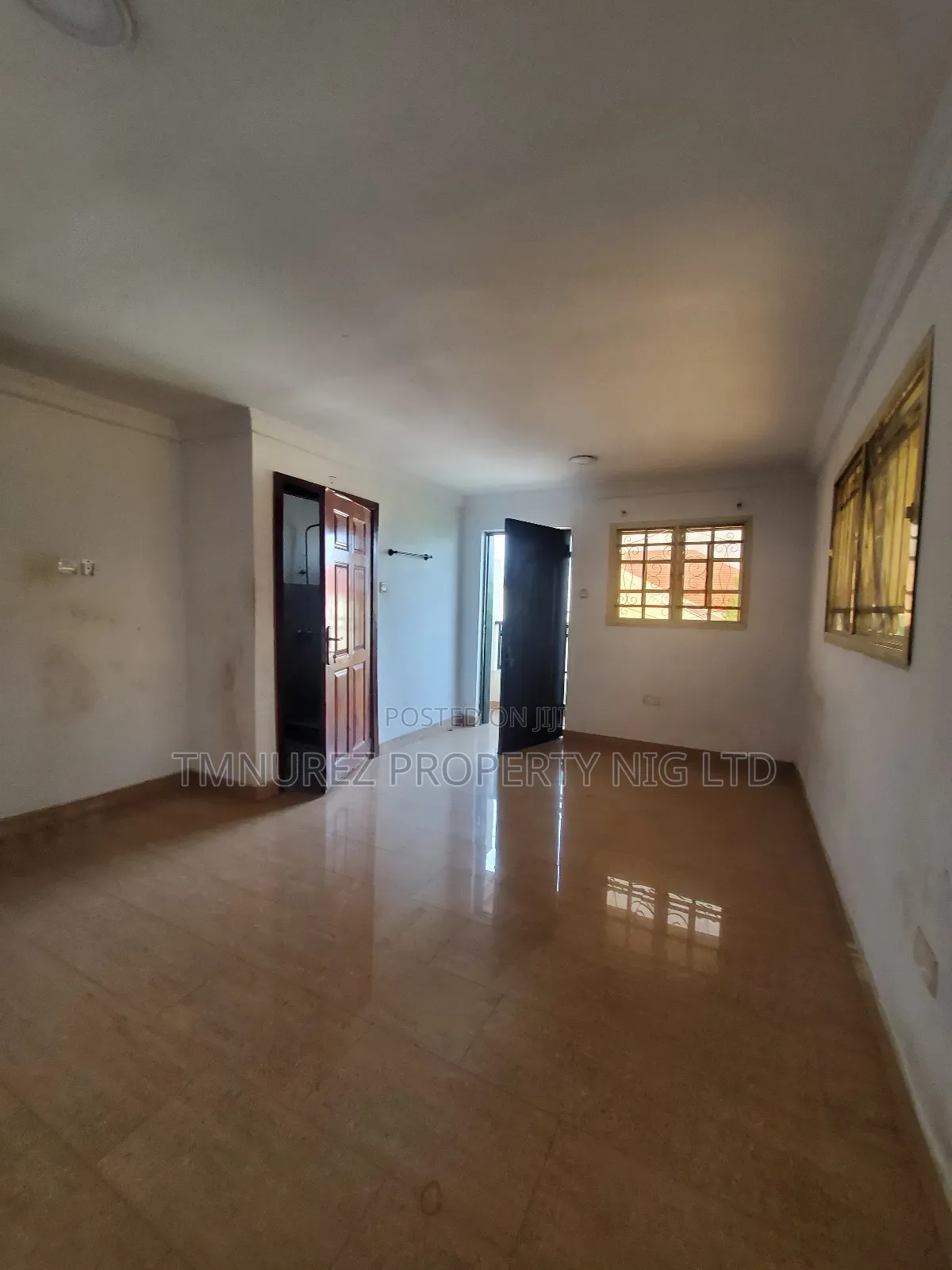 4bdrm Apartment in Lekki Phase1, Chevron for rent