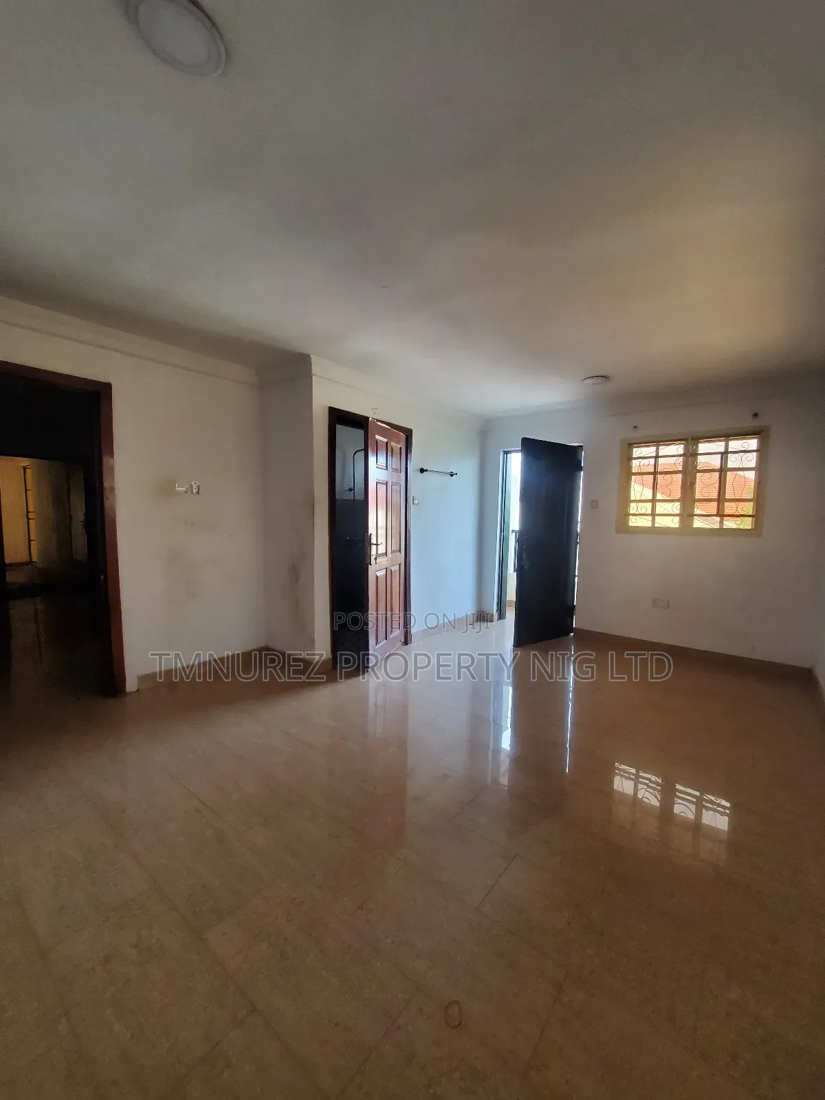 4bdrm Apartment in Lekki Phase1, Chevron for rent