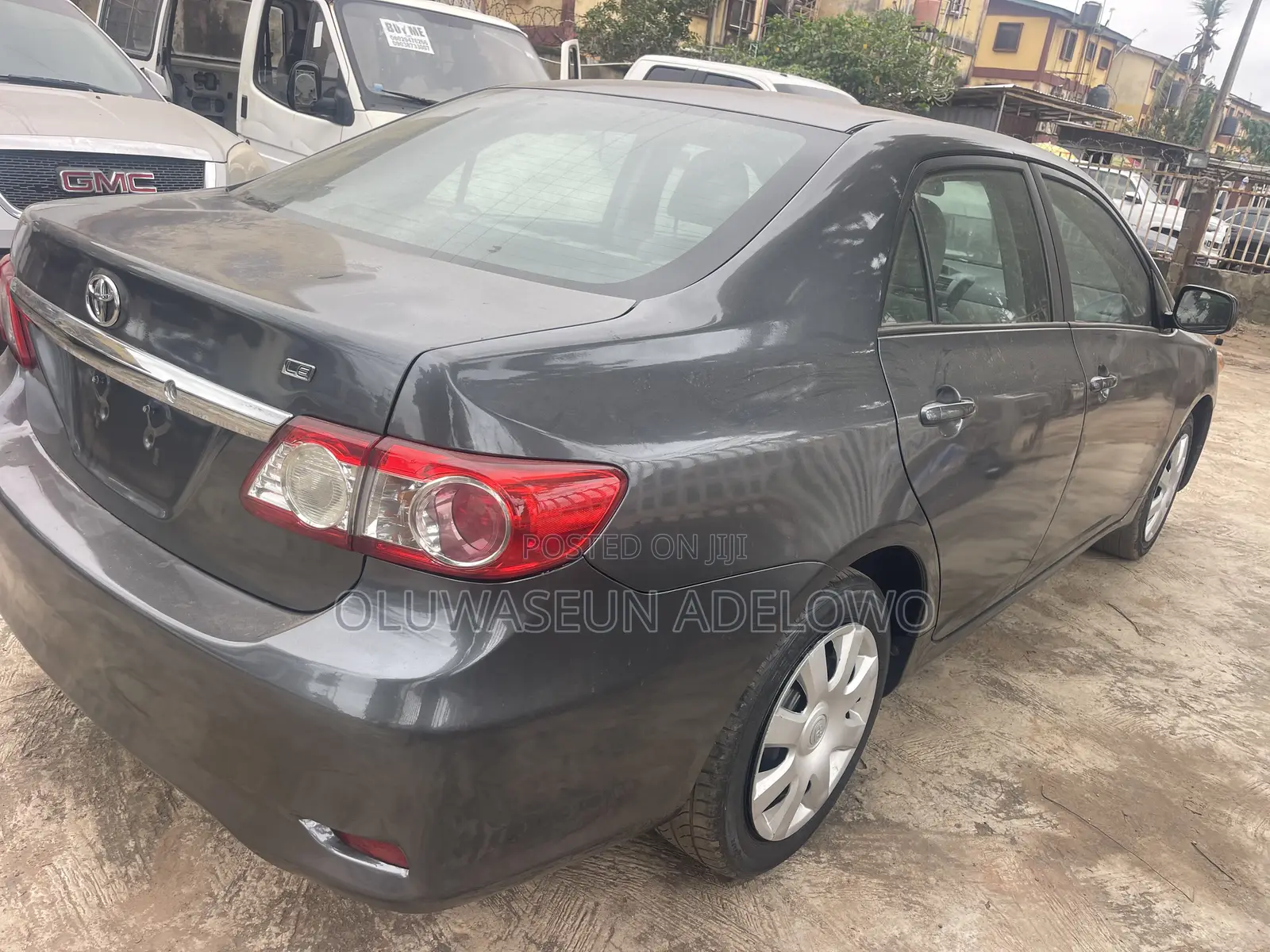 Toyota Corolla LE 4dr Sedan (1.8L 4cyl 4A) 2012 Gray