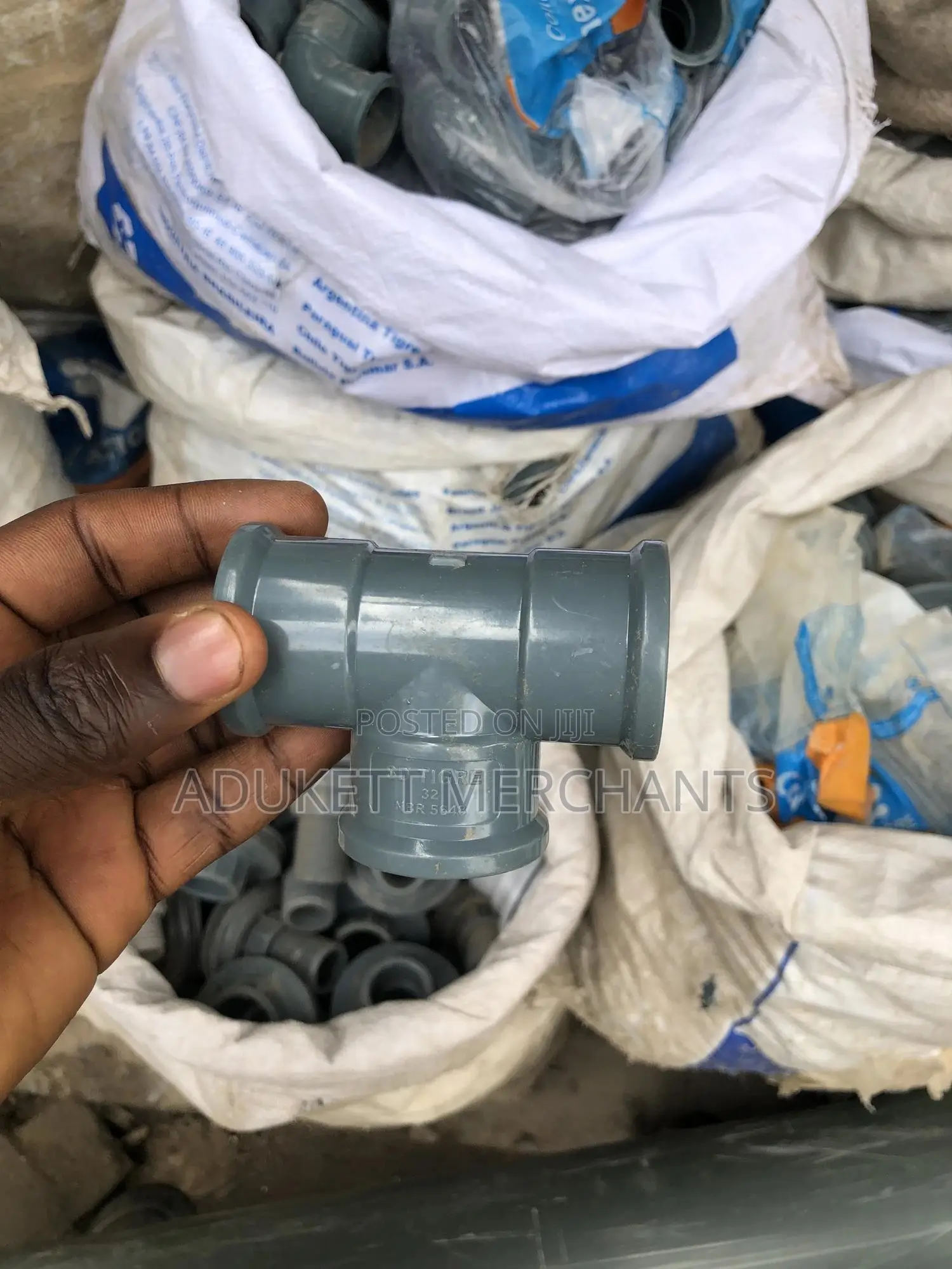 Tee Connection Pipe