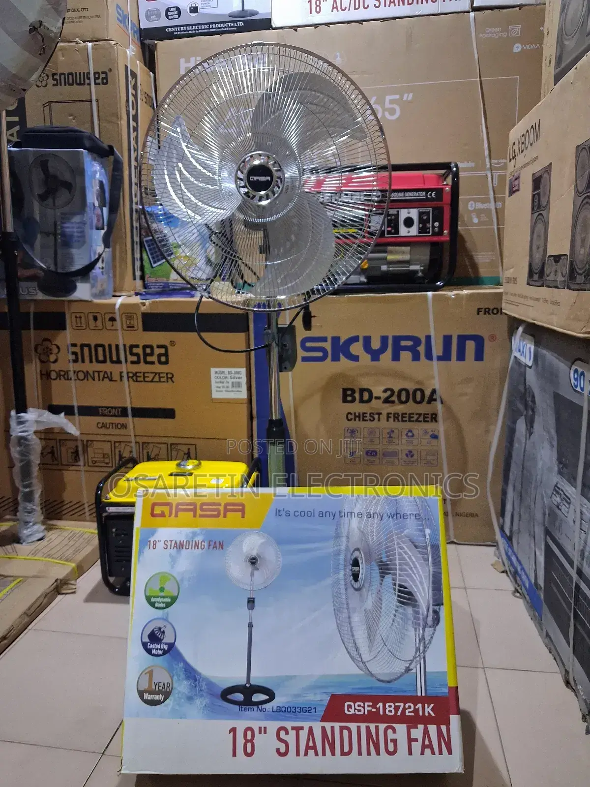 Qasa Iron Standing Fan 18 Inches