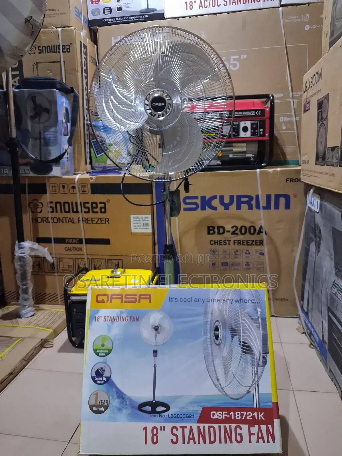 Qasa Iron Standing Fan 18 Inches
