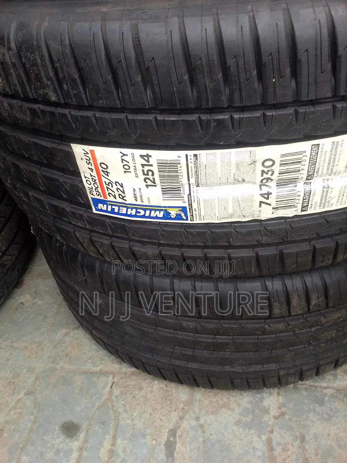 275 40 R22 Michelin