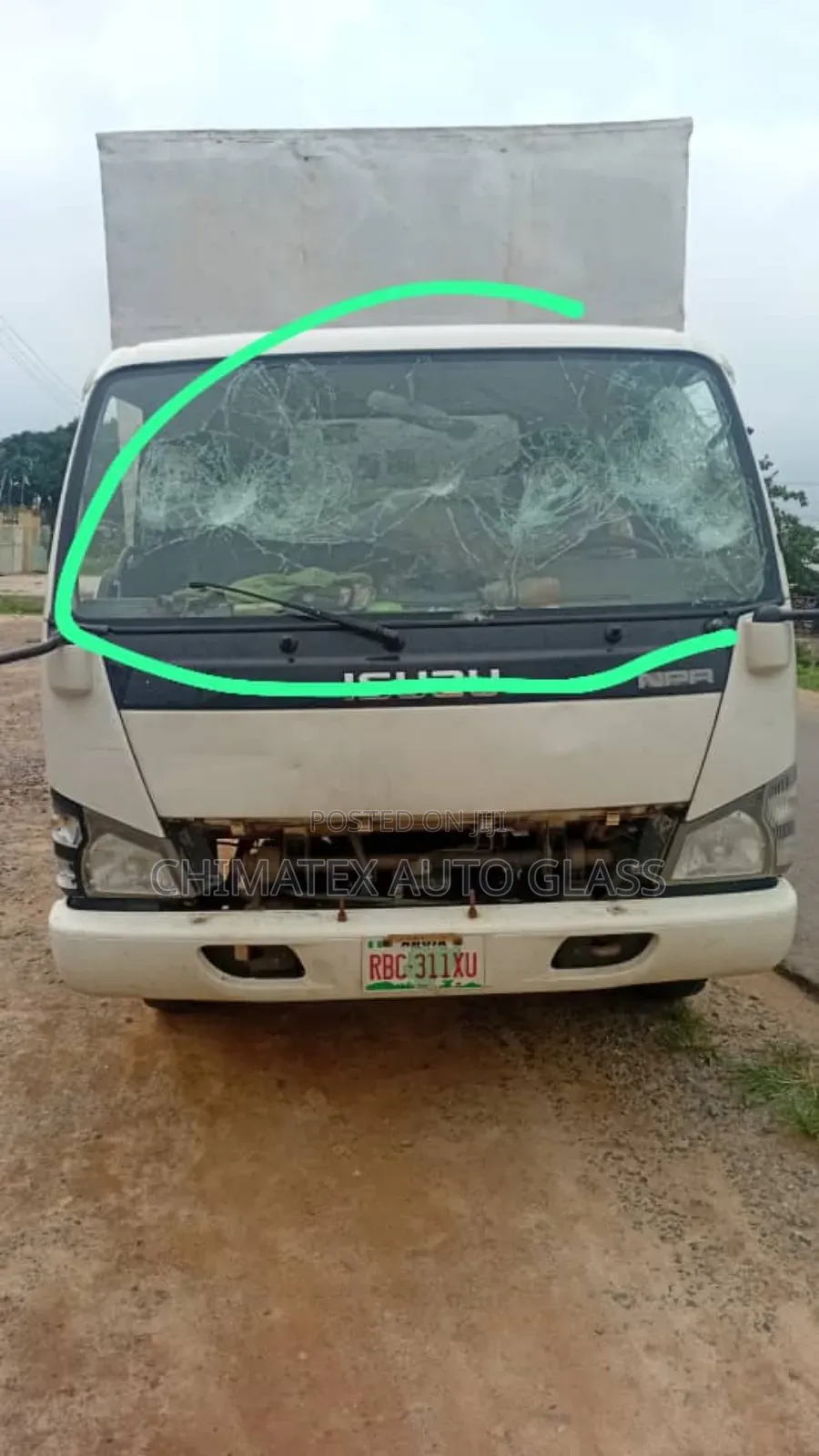 Isuzu NPR 98 Windscreen Glass We Deliver