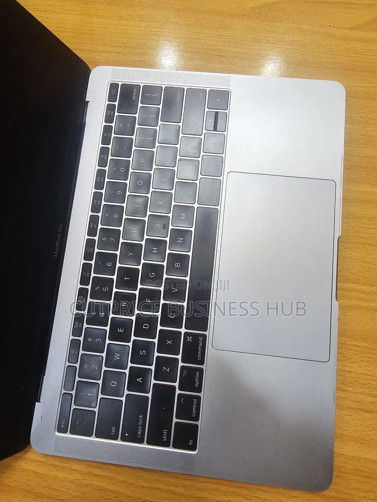 Laptop Apple MacBook Pro 2017 16GB Intel Core I5 SSD 128GB