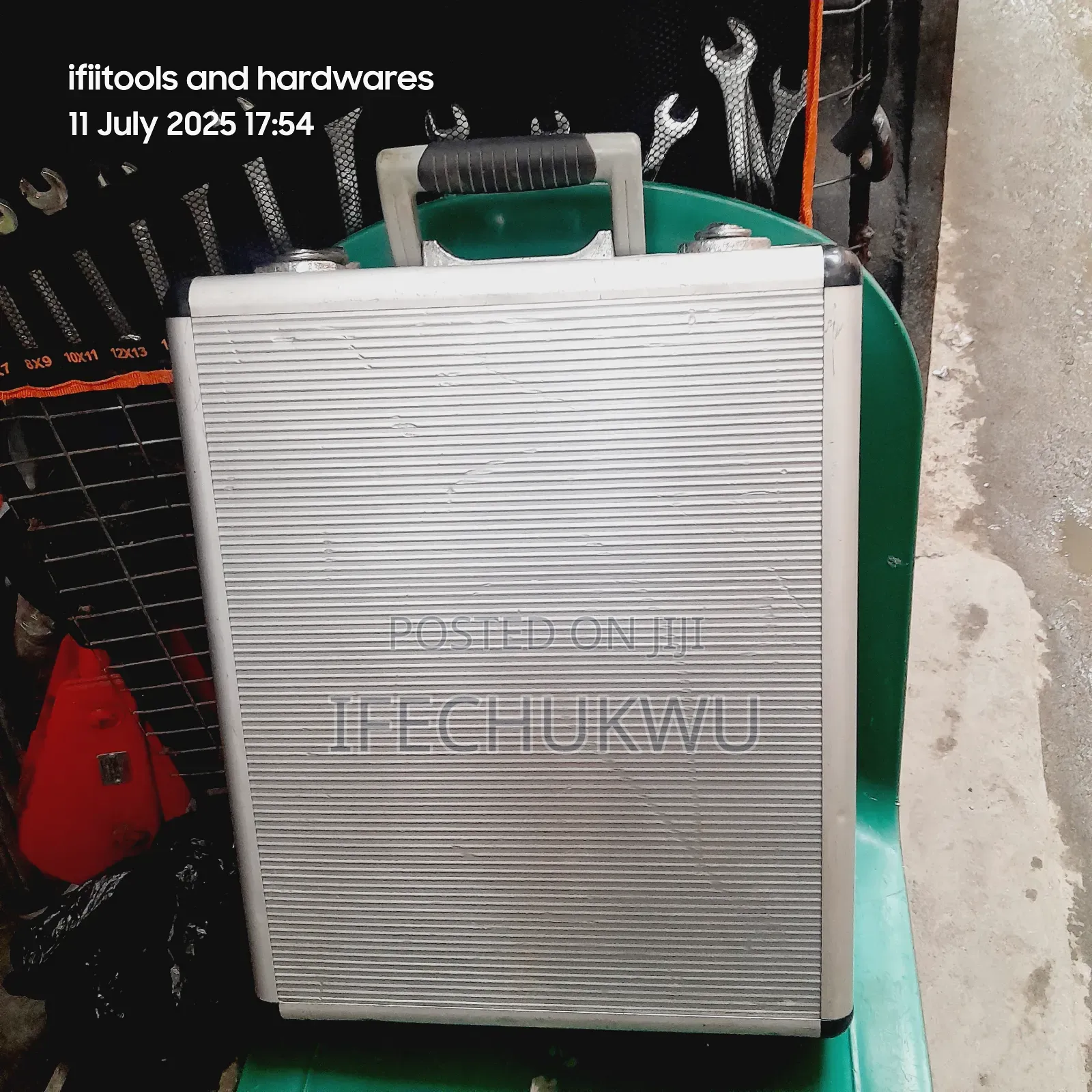 Pure Mechanical Tools Box