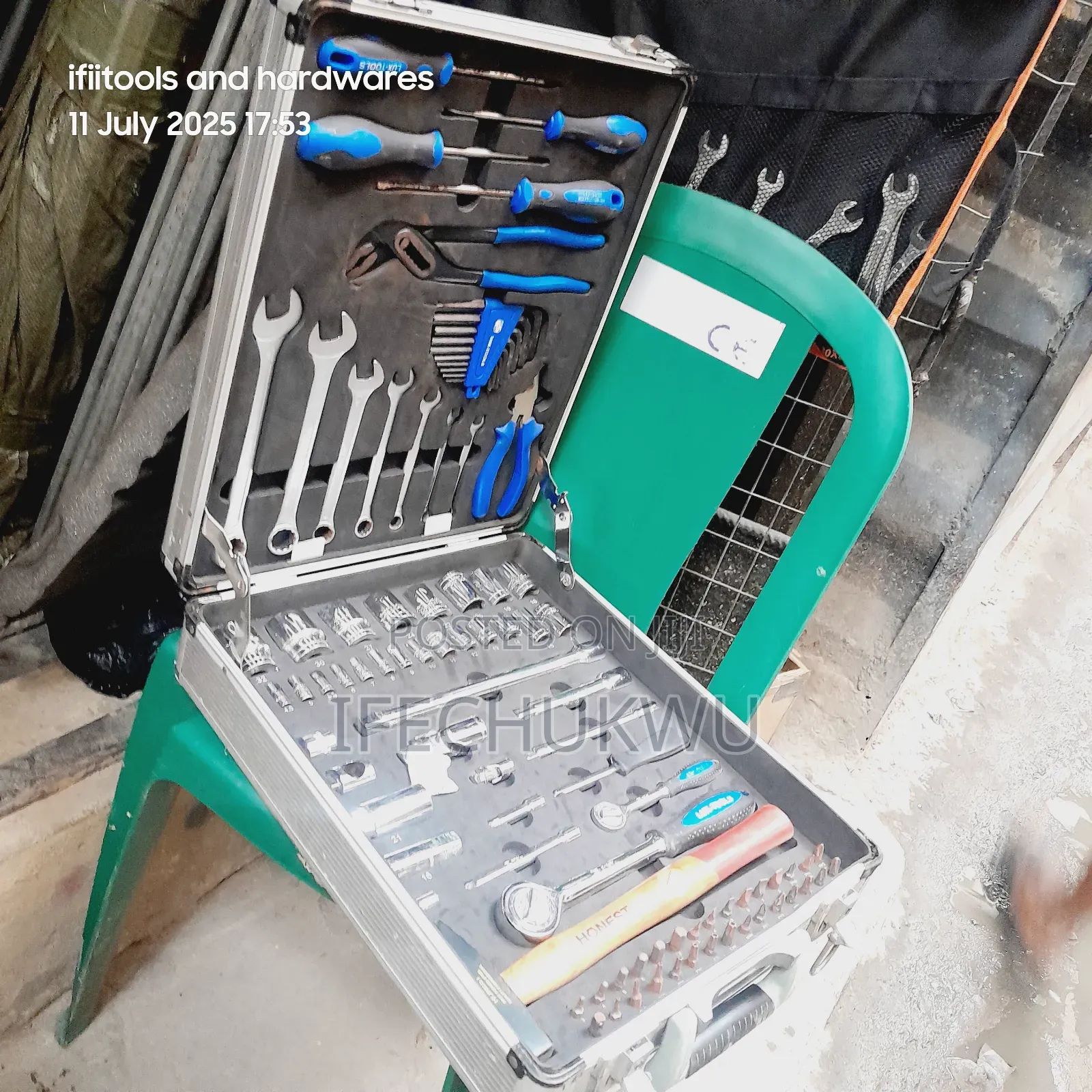 Pure Mechanical Tools Box