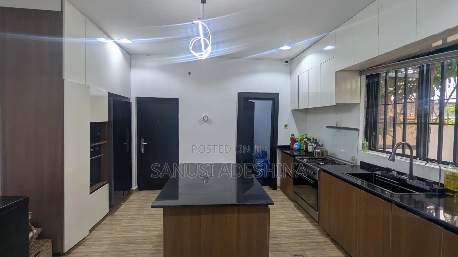 5bdrm Duplex in Gwarimpa Estate,Fct, Gwarinpa for sale