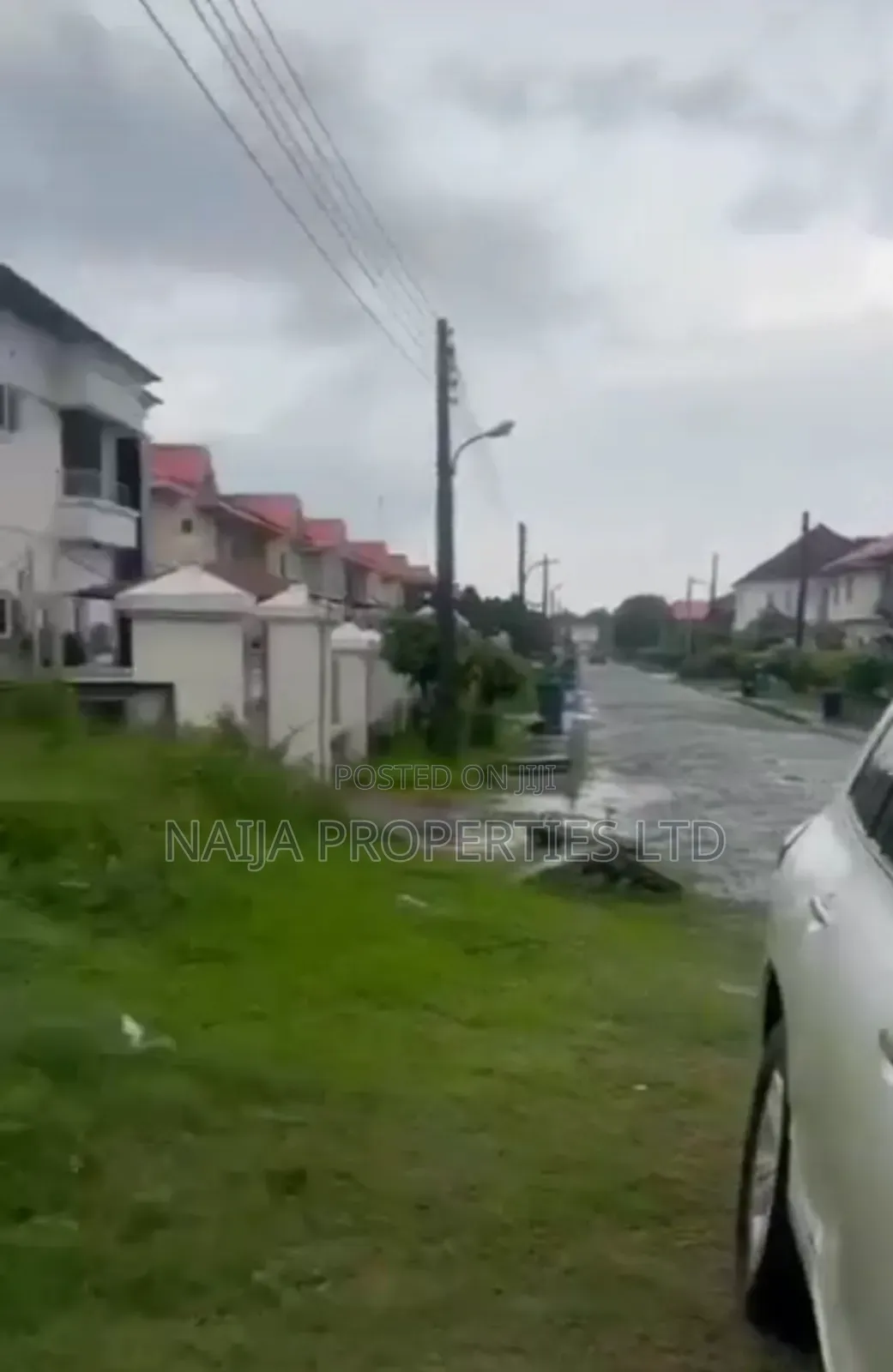 A Full Plot of 680sqm Land at Crown Estate,Sangotedo for Sale
