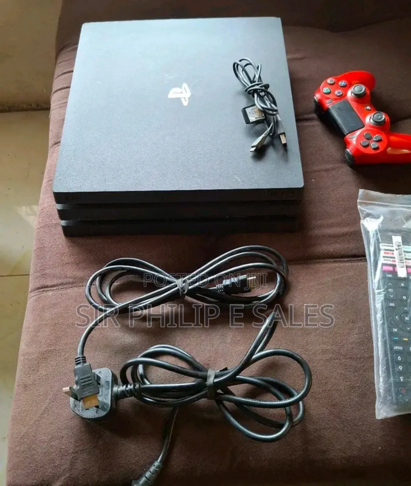 Good as New Playstation 4+4 Latest Game's
