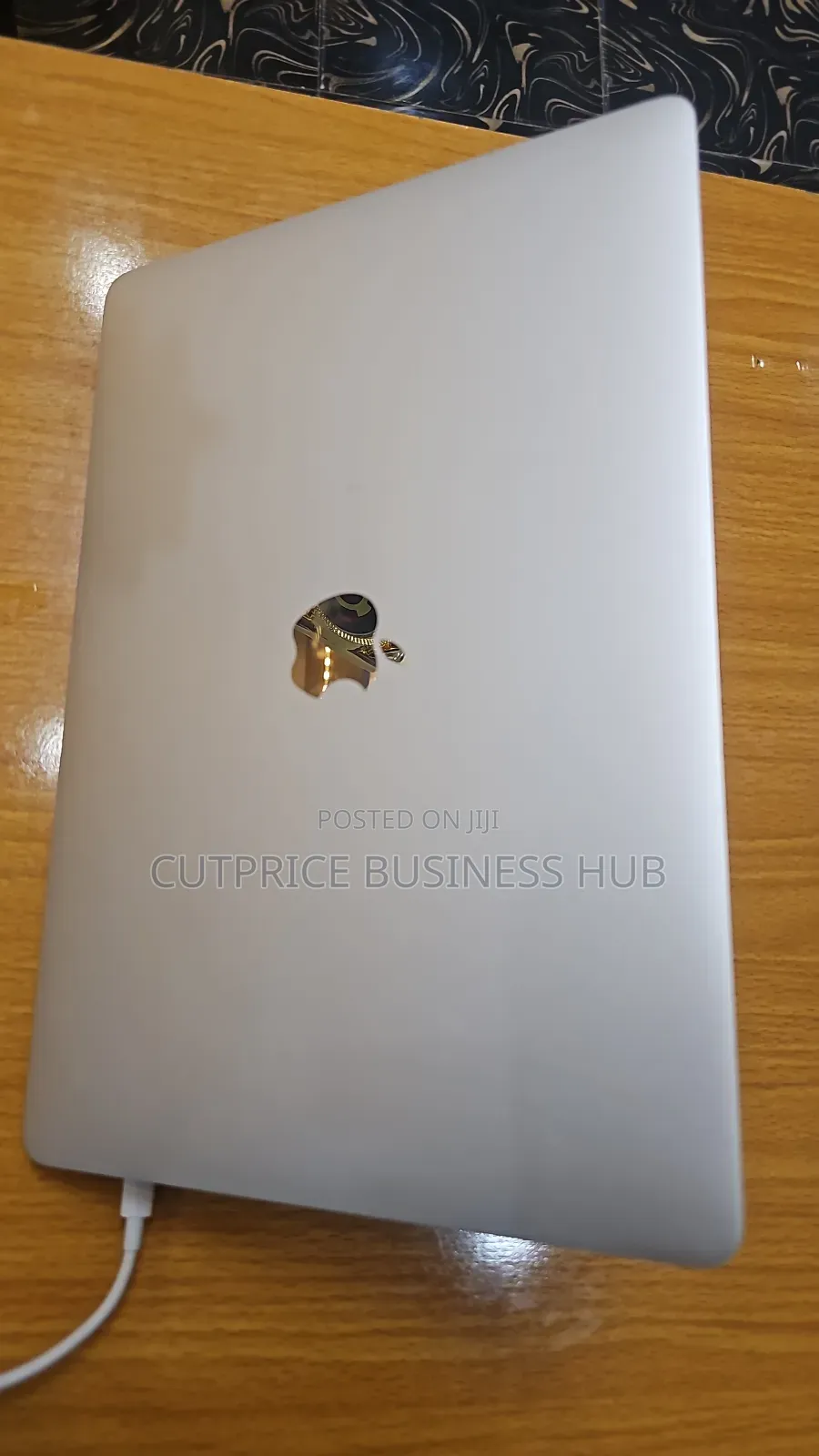 Laptop Apple MacBook Pro 2017 8GB Intel Core I5 SSD 256GB