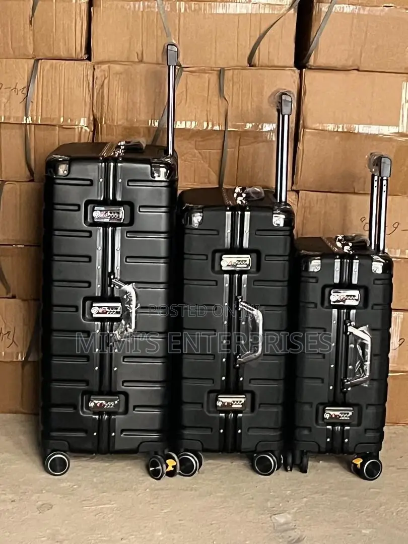 Happy Travels Luggage Set of 3 Aluminum