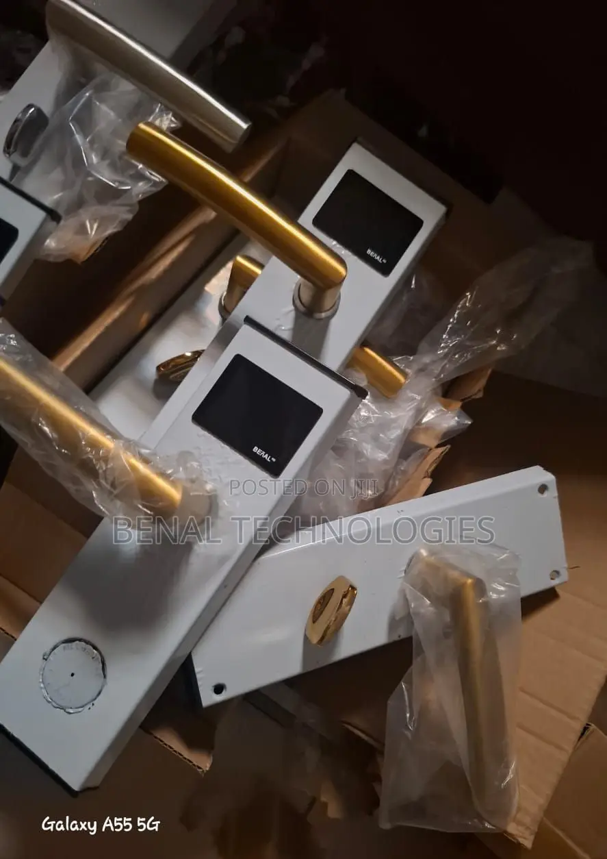 Lock Your Hotel Smartly — Card System With Free Software