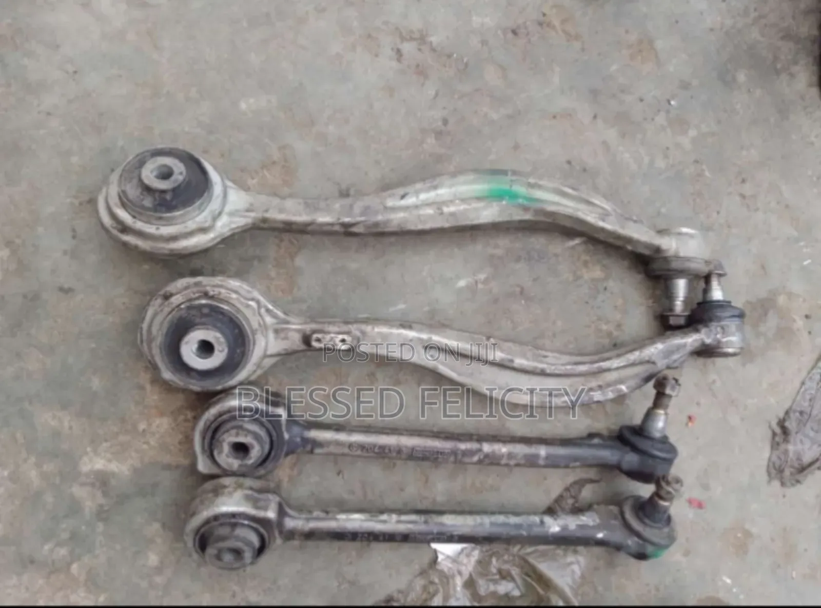 Lower Arm GLK