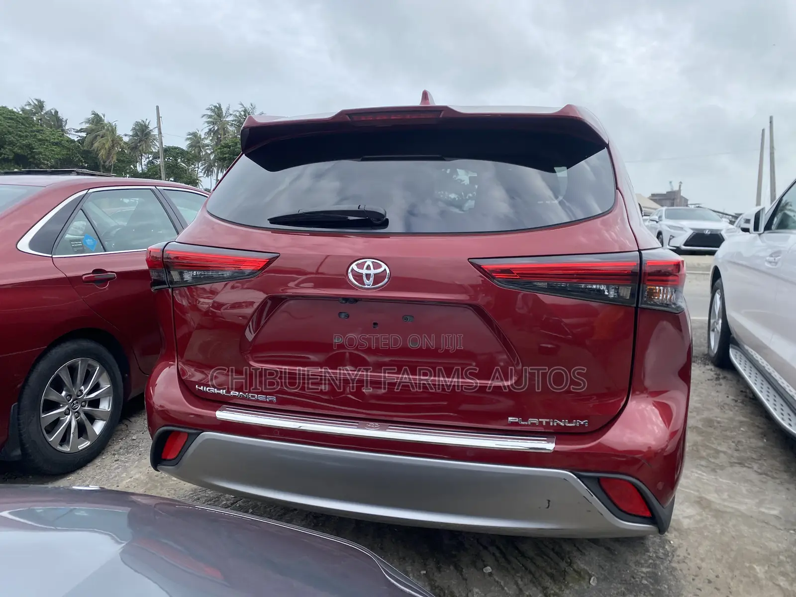 Toyota Highlander Platinum AWD 2020 Red