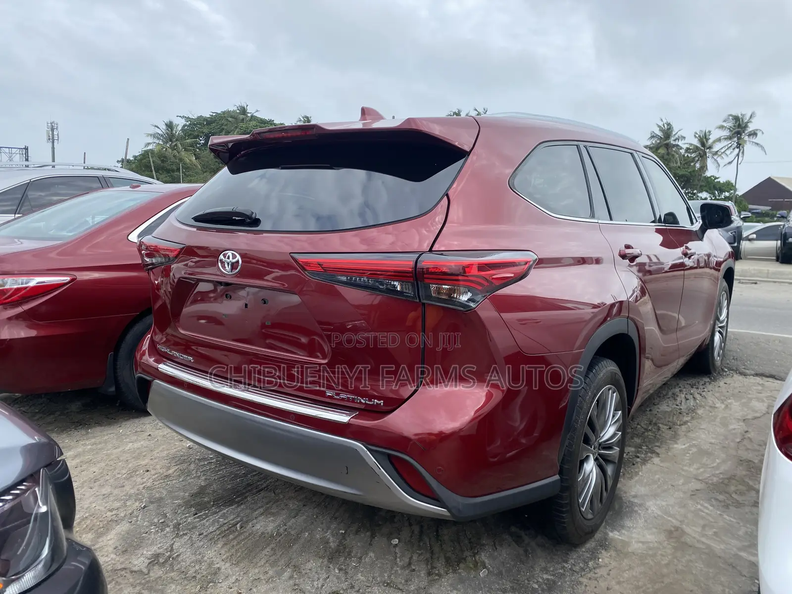 Toyota Highlander Platinum AWD 2020 Red
