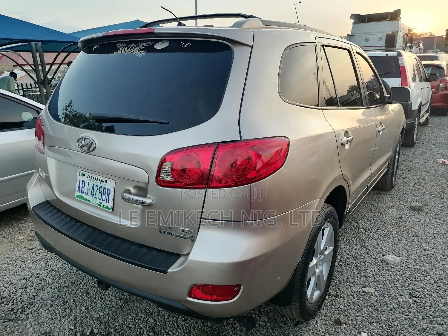 Hyundai Santa Fe 2008 Gold