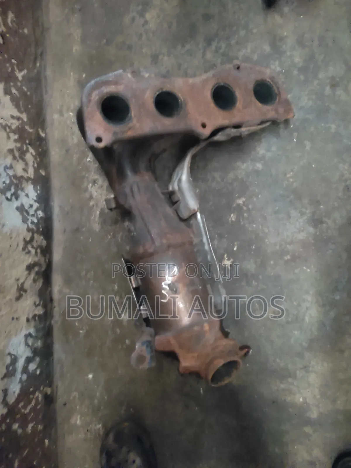 Manifold Catalyst for Pontiac Vibe/Toyota Matrix 2010 Model