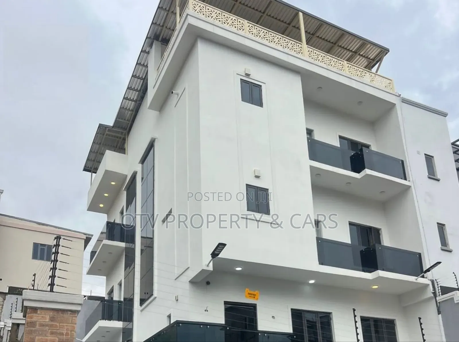 Furnished 5bdrm Duplex in Guzape District for sale