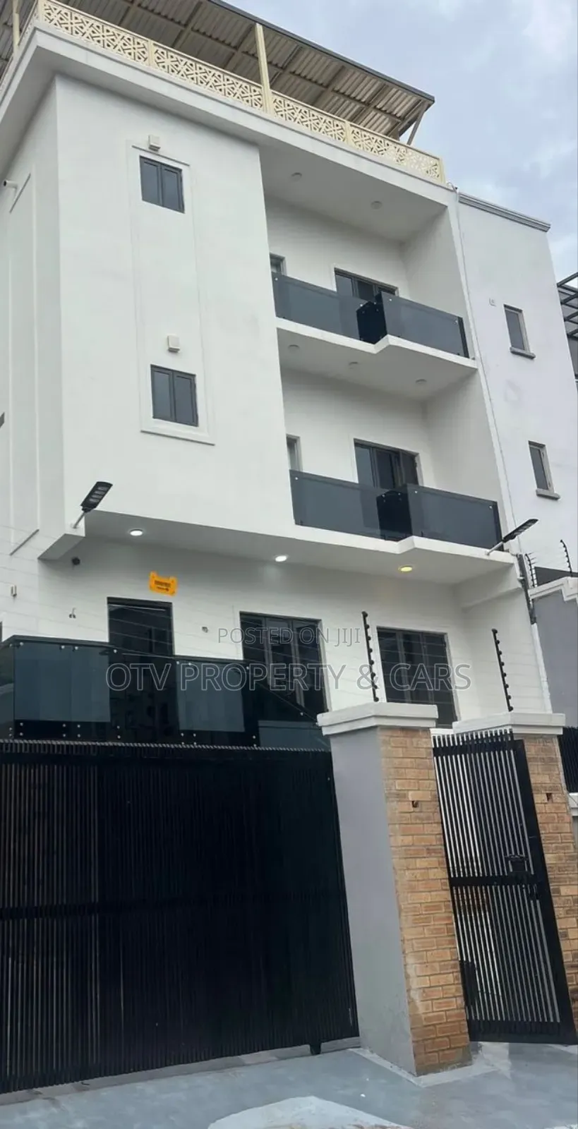 Furnished 5bdrm Duplex in Guzape District for sale