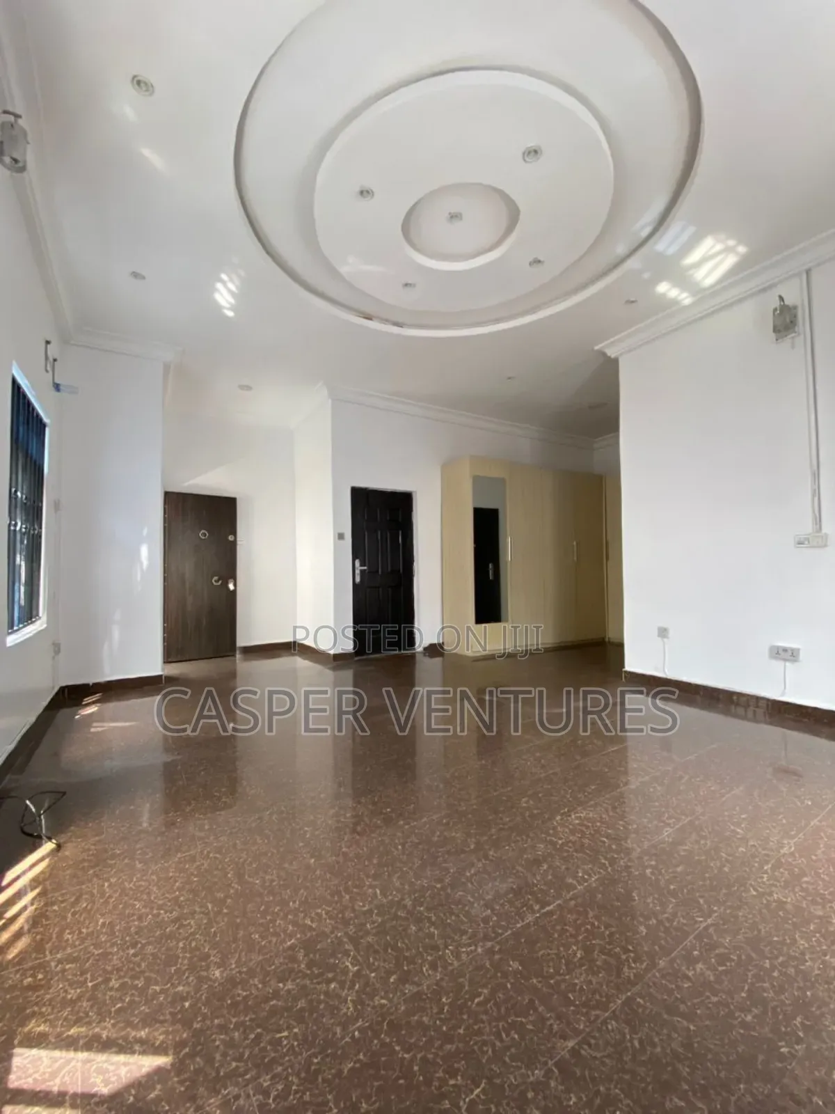 4bdrm Shared Apartment in East Gate, Agungi for rent