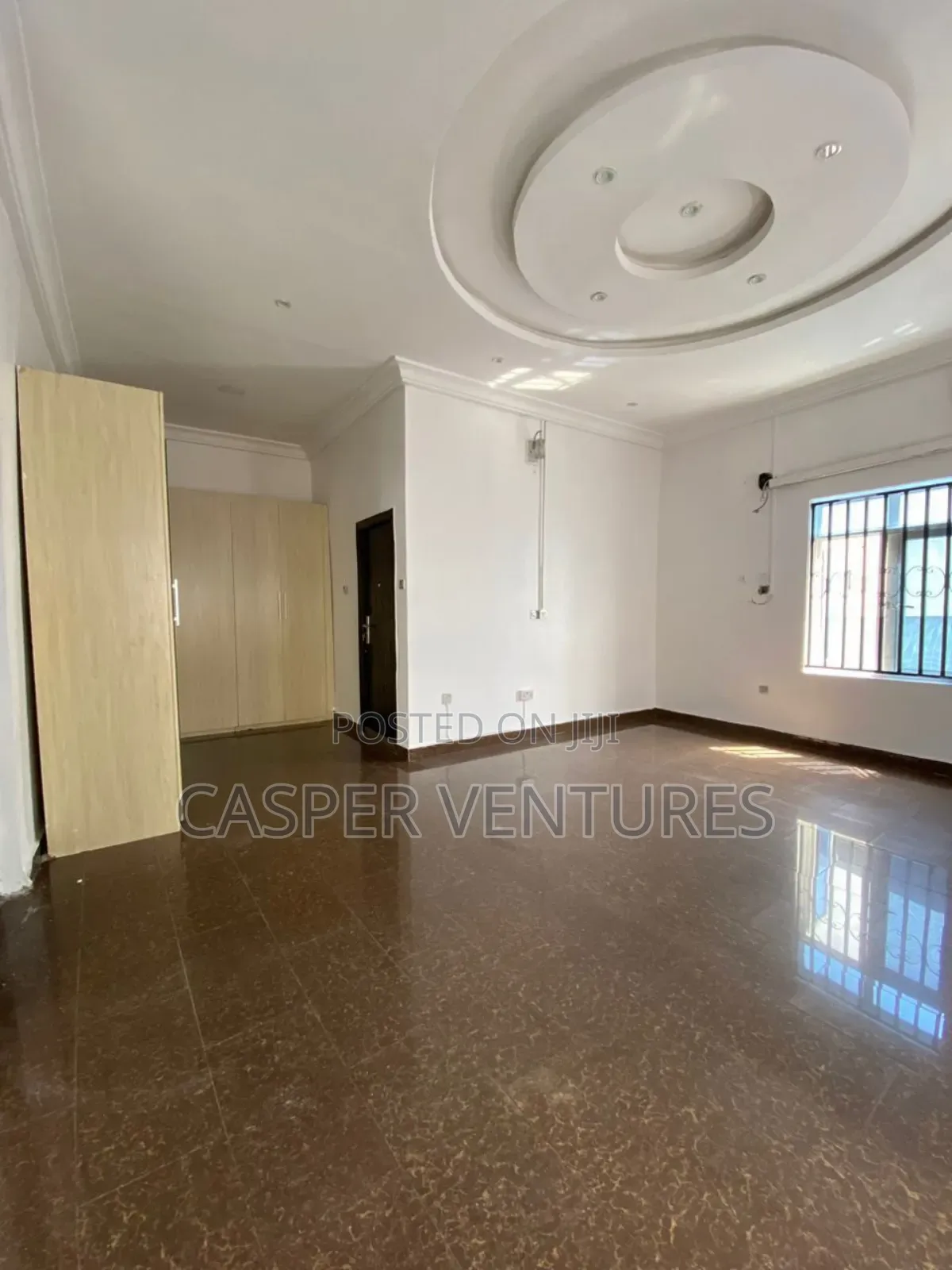 4bdrm Shared Apartment in East Gate, Agungi for rent