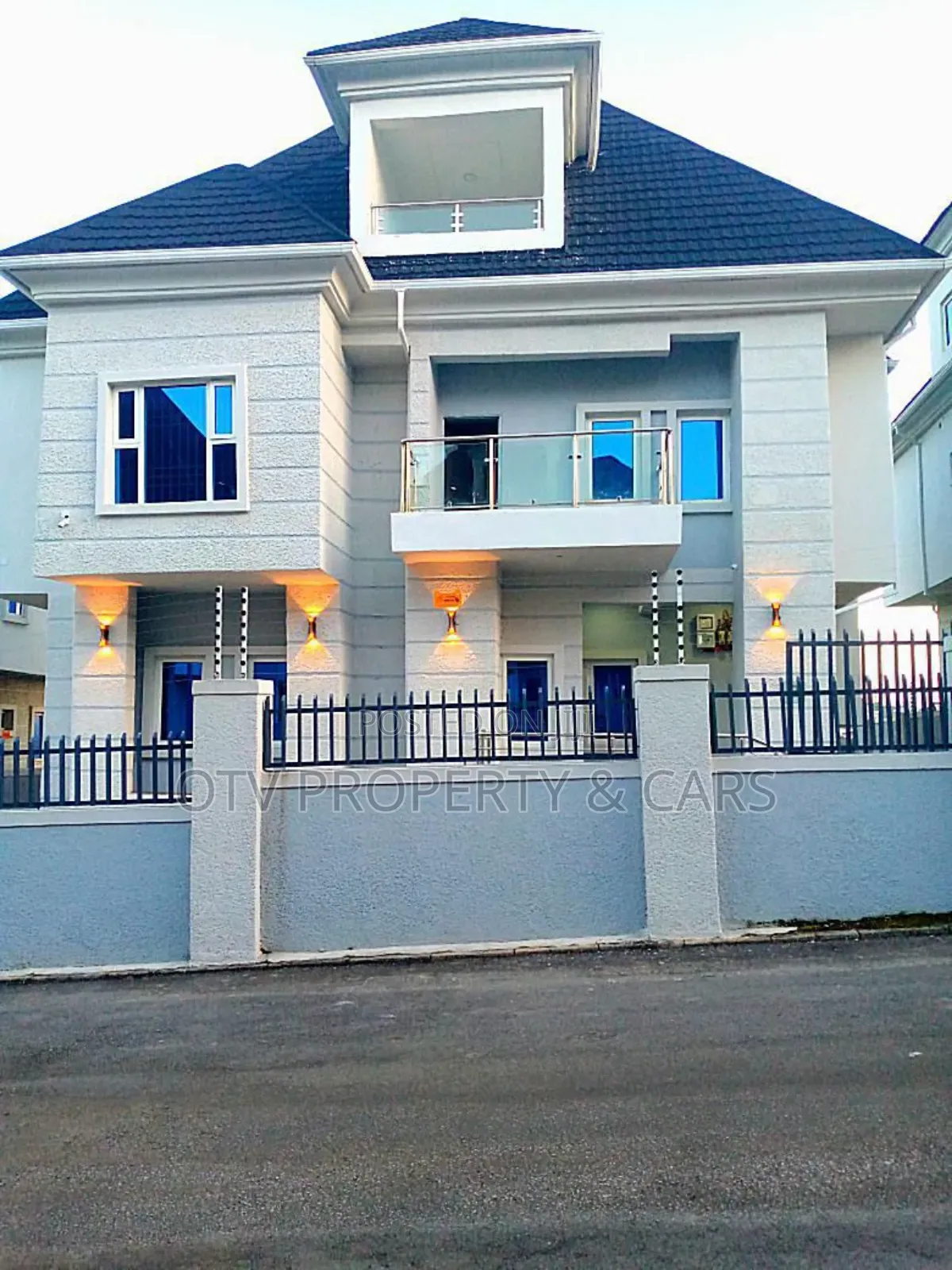 Furnished 5bdrm Duplex in Guzape District for sale