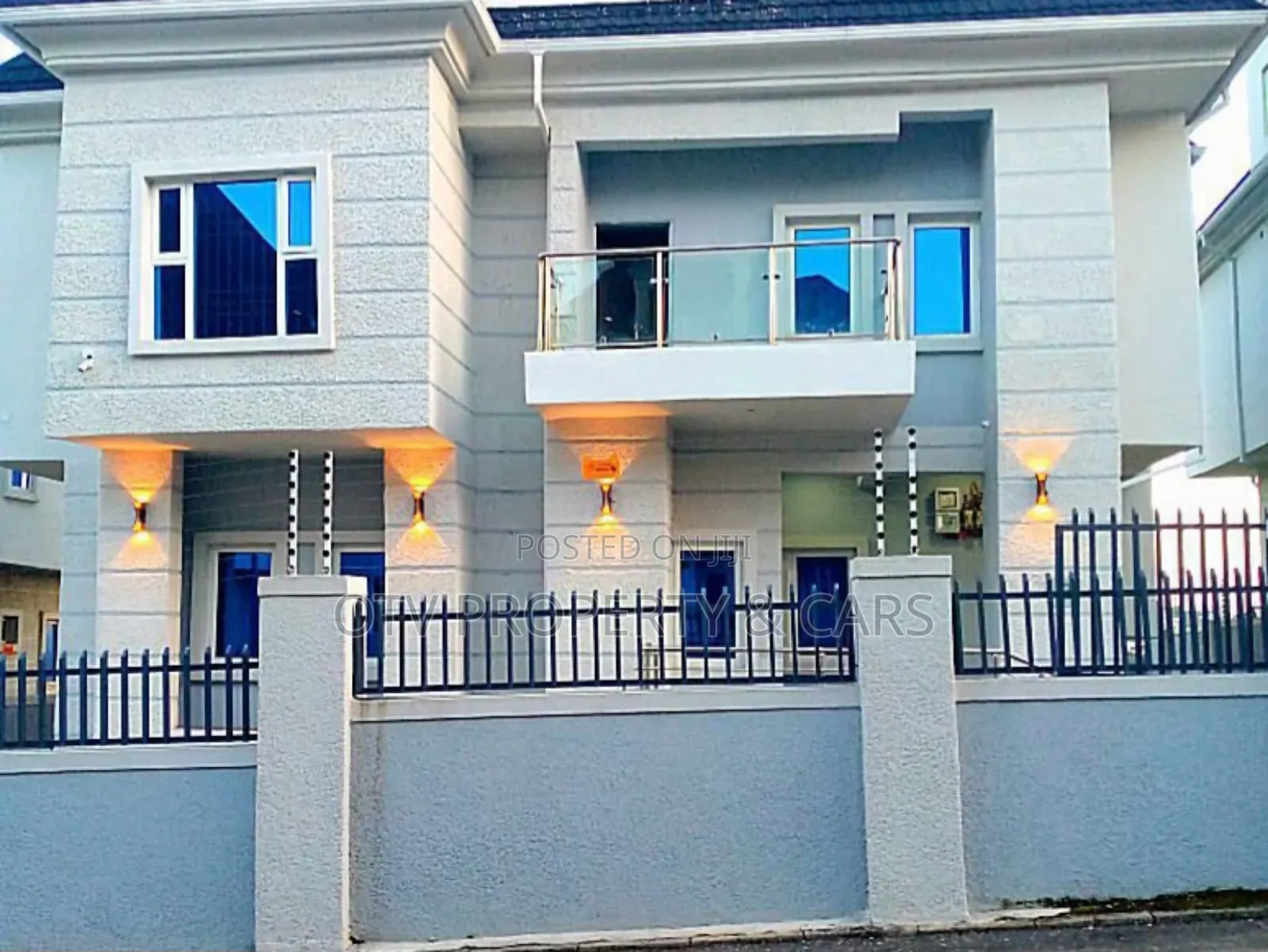 Furnished 5bdrm Duplex in Guzape District for sale