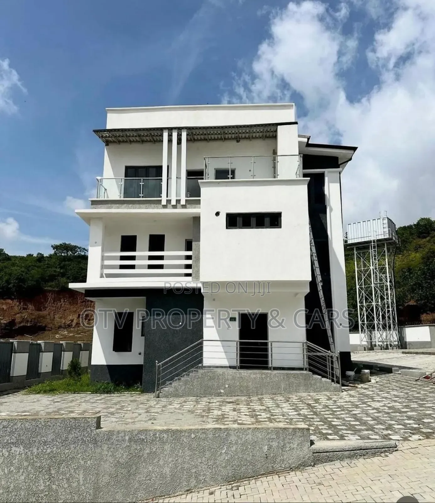 Furnished 6bdrm Duplex in Guzape District for sale