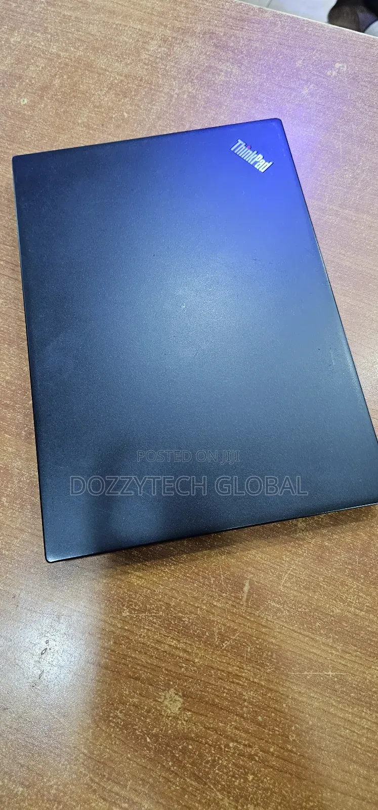 Laptop Lenovo ThinkPad X13 Gen 2 8GB Intel Core I5 SSD 256GB