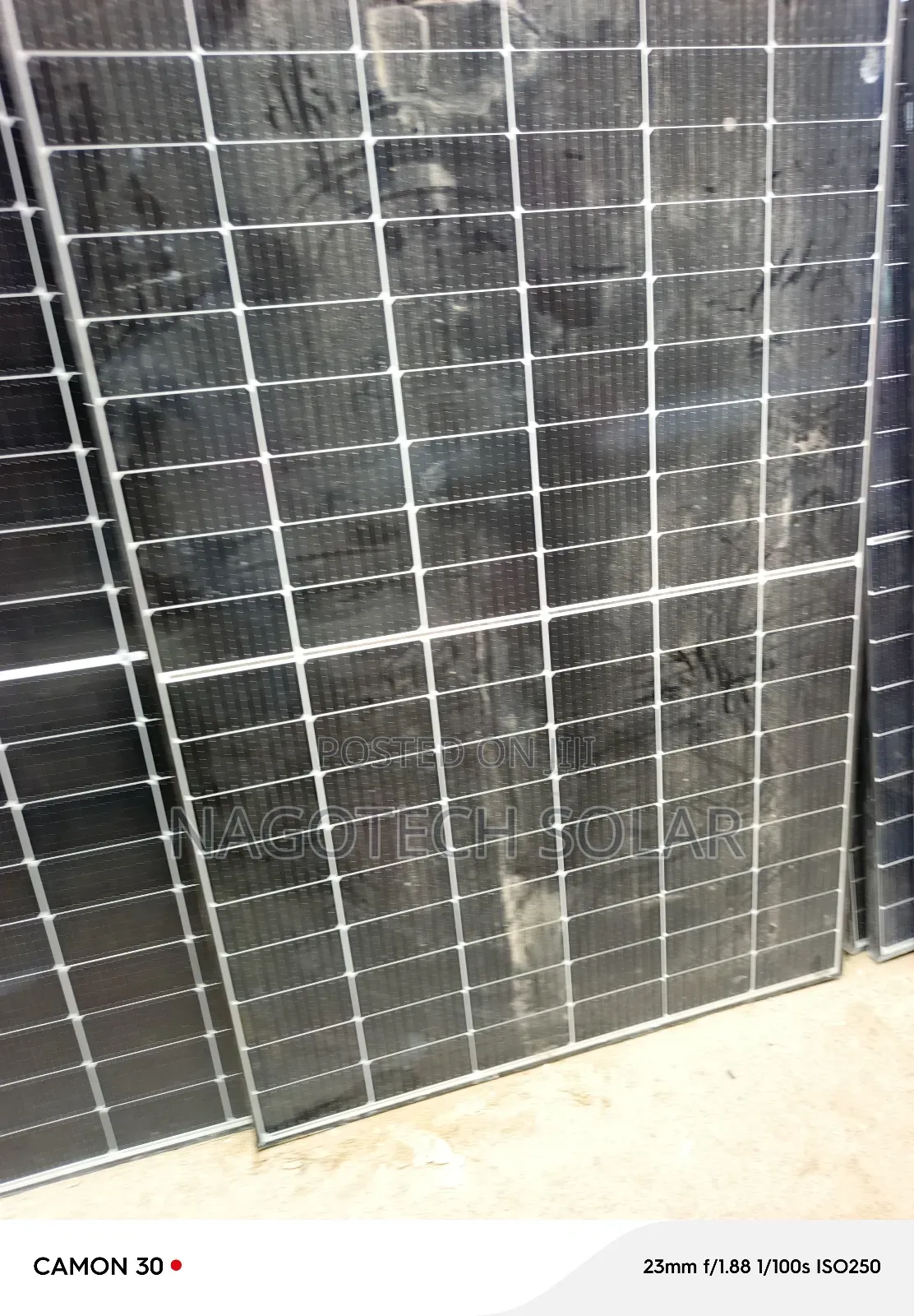450watts Canadian Used Solar, All Black Mono Facial