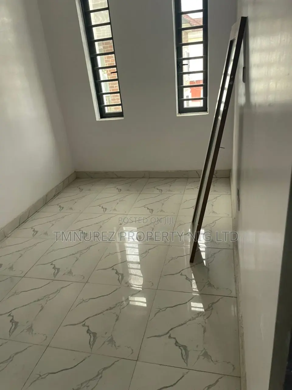 4bdrm Duplex in Osapa London for sale