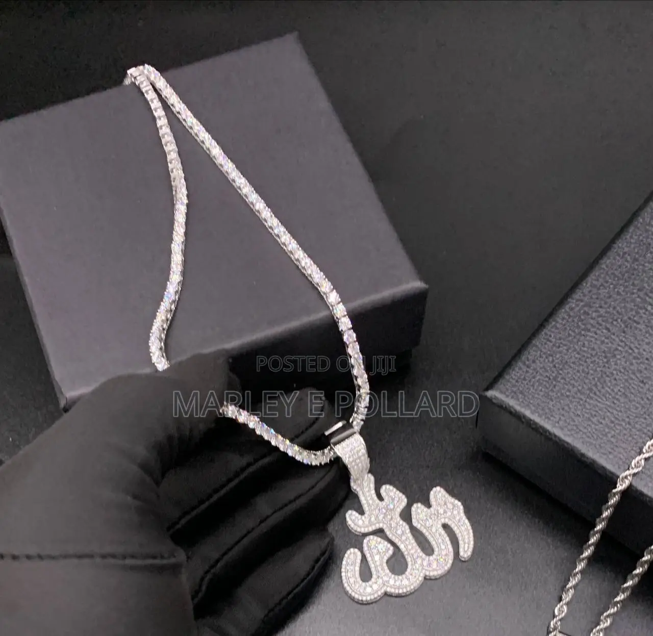 Vvs1 Moissanite Holy Pendant Sterling Silver Chain