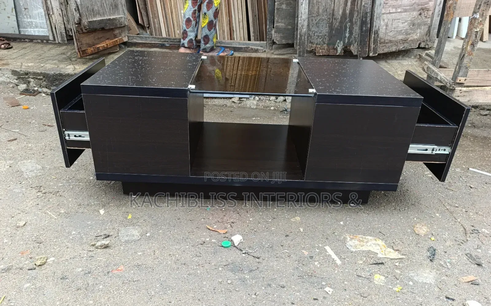 Center Table 003