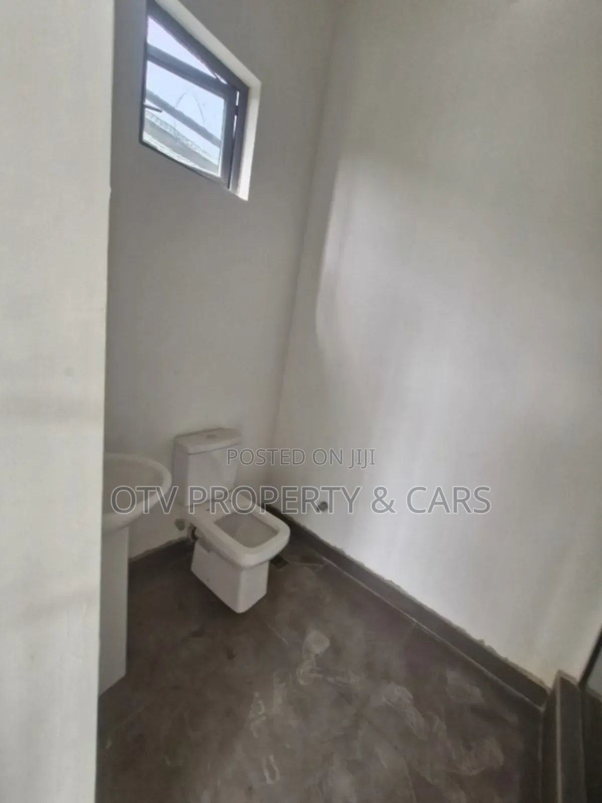 Furnished 3bdrm Apartment in Ikate for rent