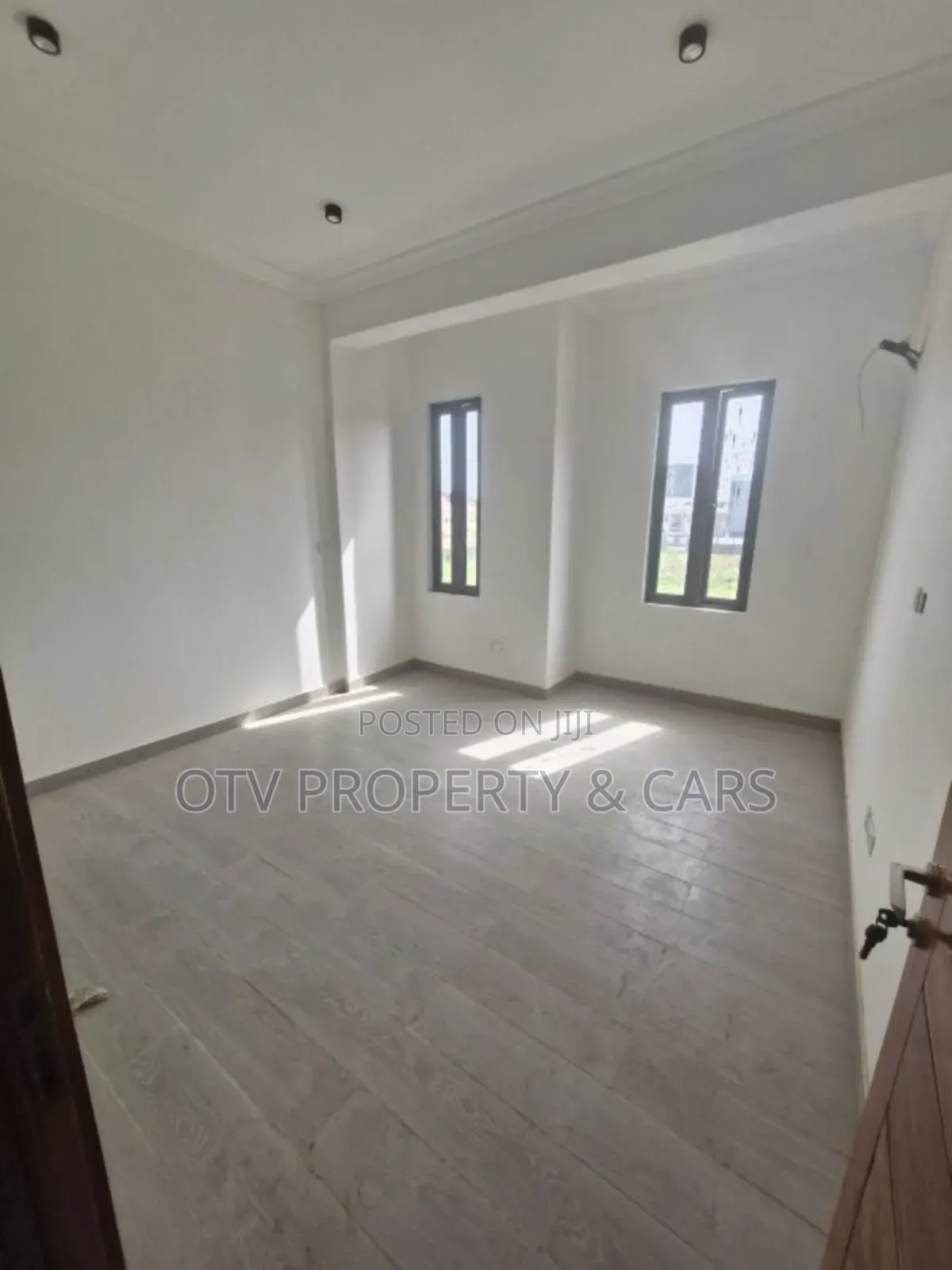 Furnished 3bdrm Apartment in Ikate for rent