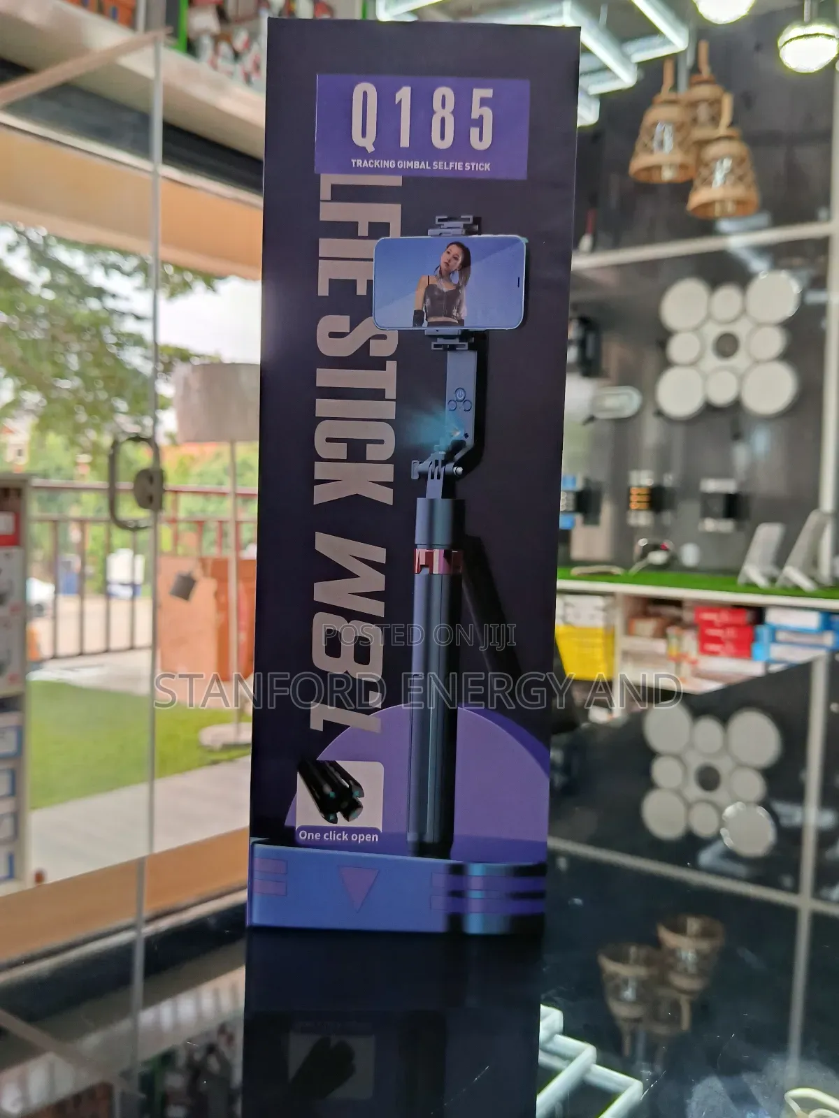 Q185 Tracking Selfie Stick And Gimbal