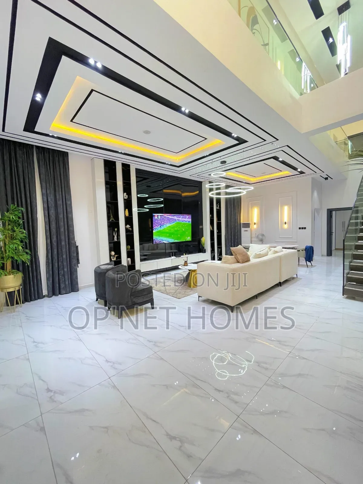Furnished 5bdrm Duplex in Lekki for sale