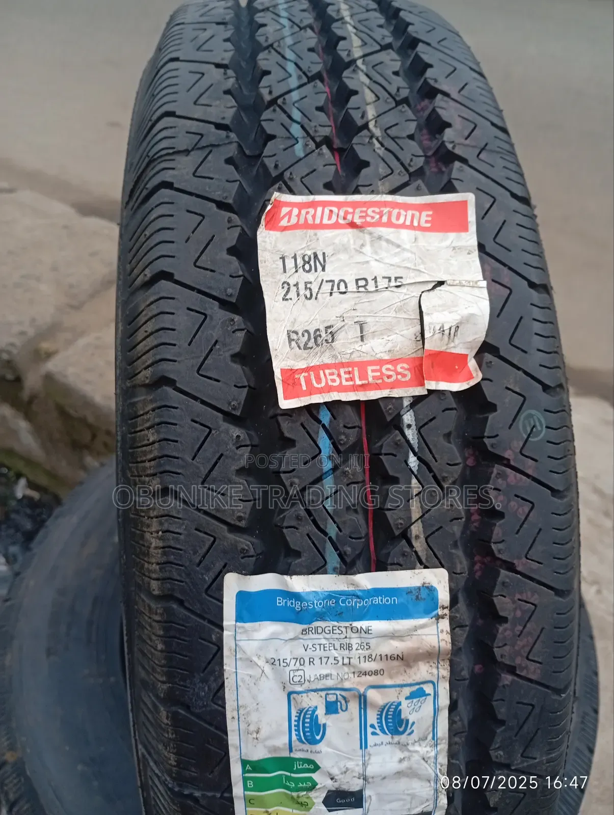 215/70r17.5 Bridgestone Tyre