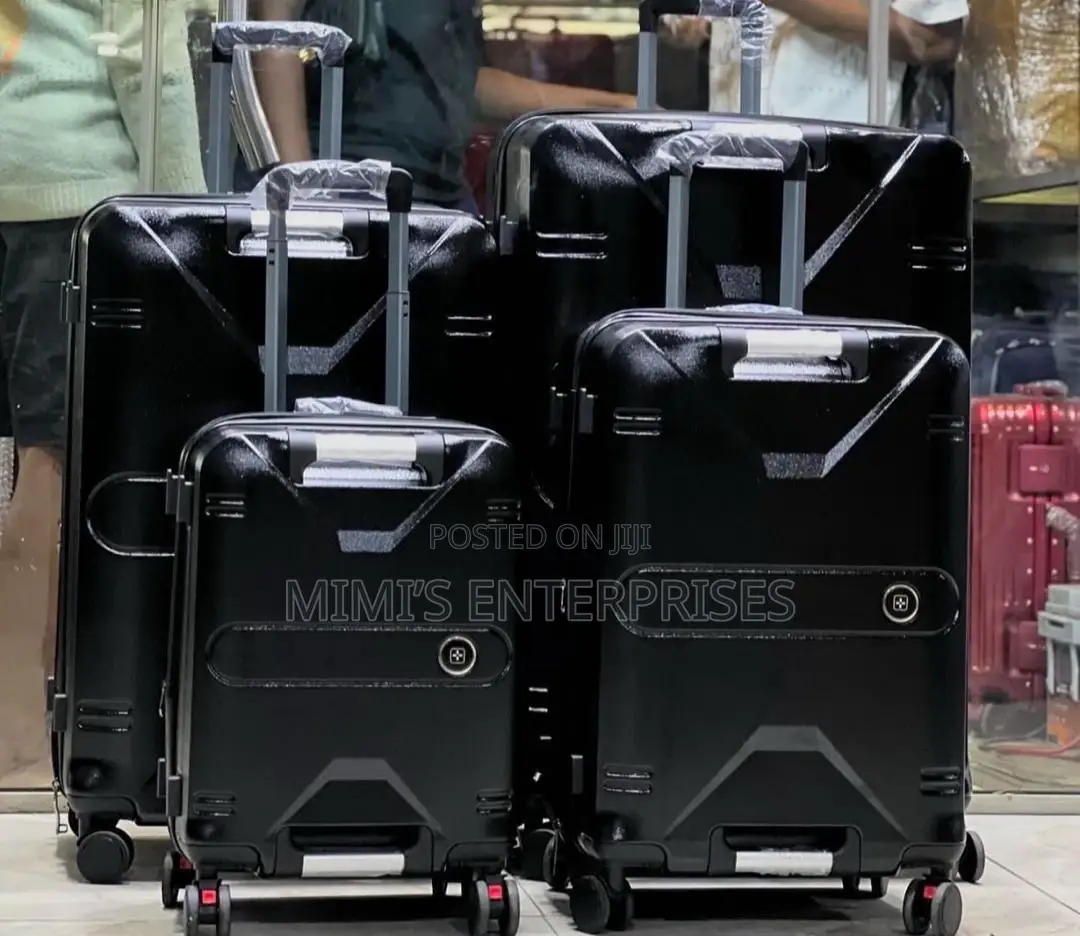 Stylish Luggage Set Rubber