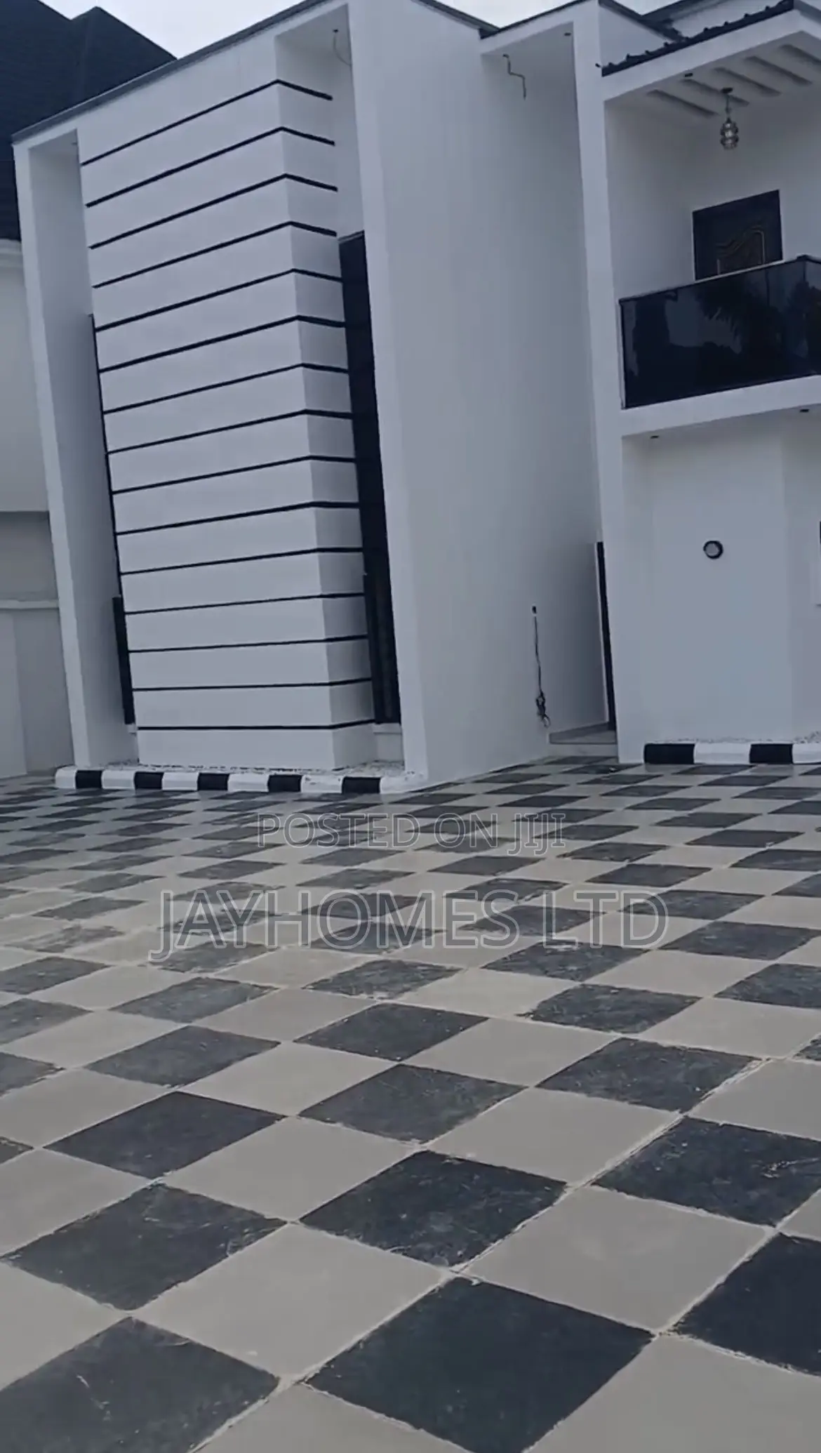 4bdrm Duplex in Gra Asaba, Oshimili South for sale