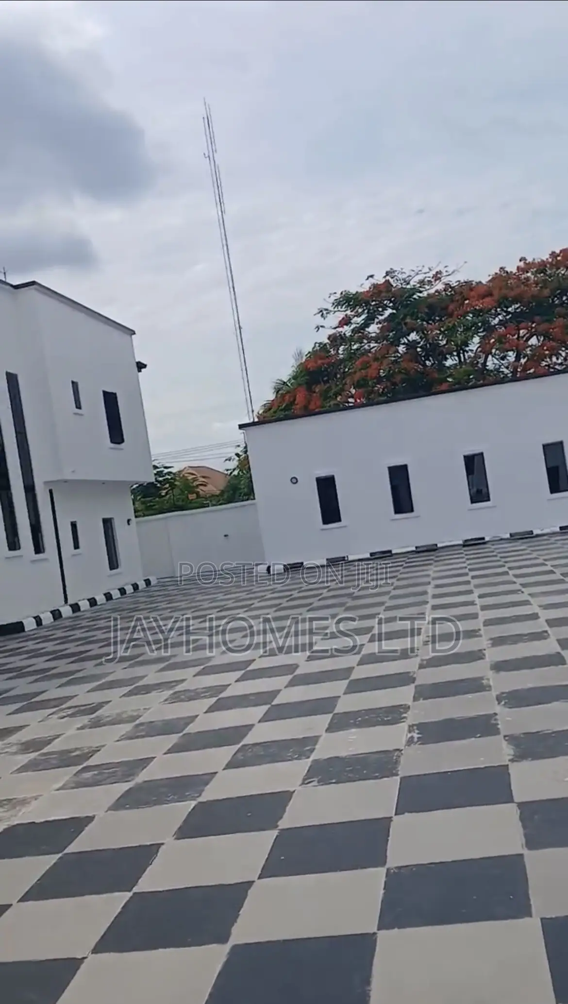 4bdrm Duplex in Gra Asaba, Oshimili South for sale