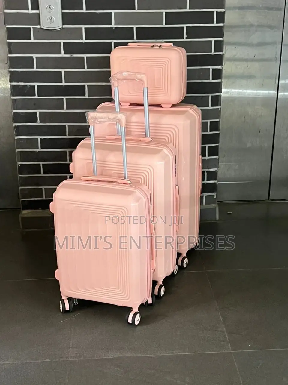 Luxury Luggage Set Rubber