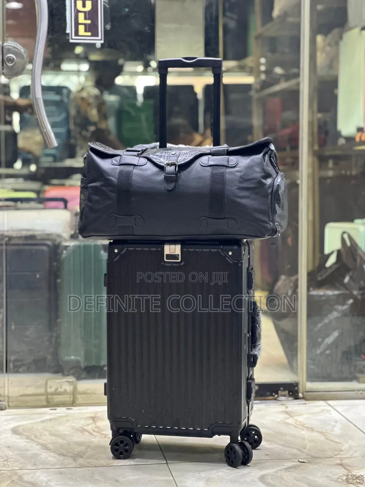 Luxury Cabin Sixe Travel Box