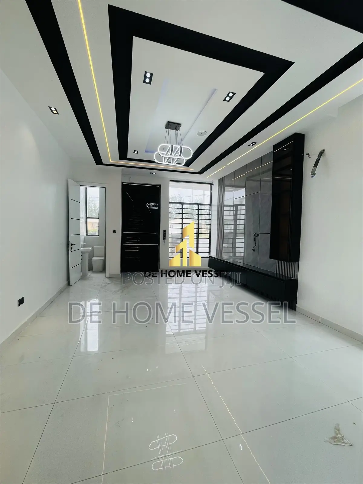 4bdrm Duplex in Ikota for sale