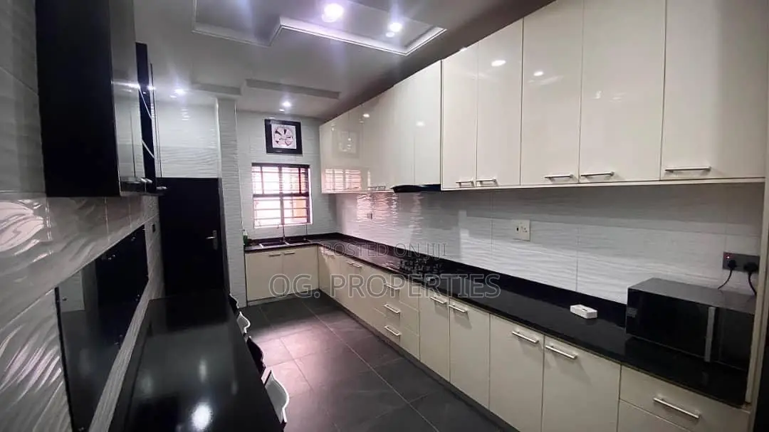 4bedroom Duplex Apartment at Awolowo Way Ikeja