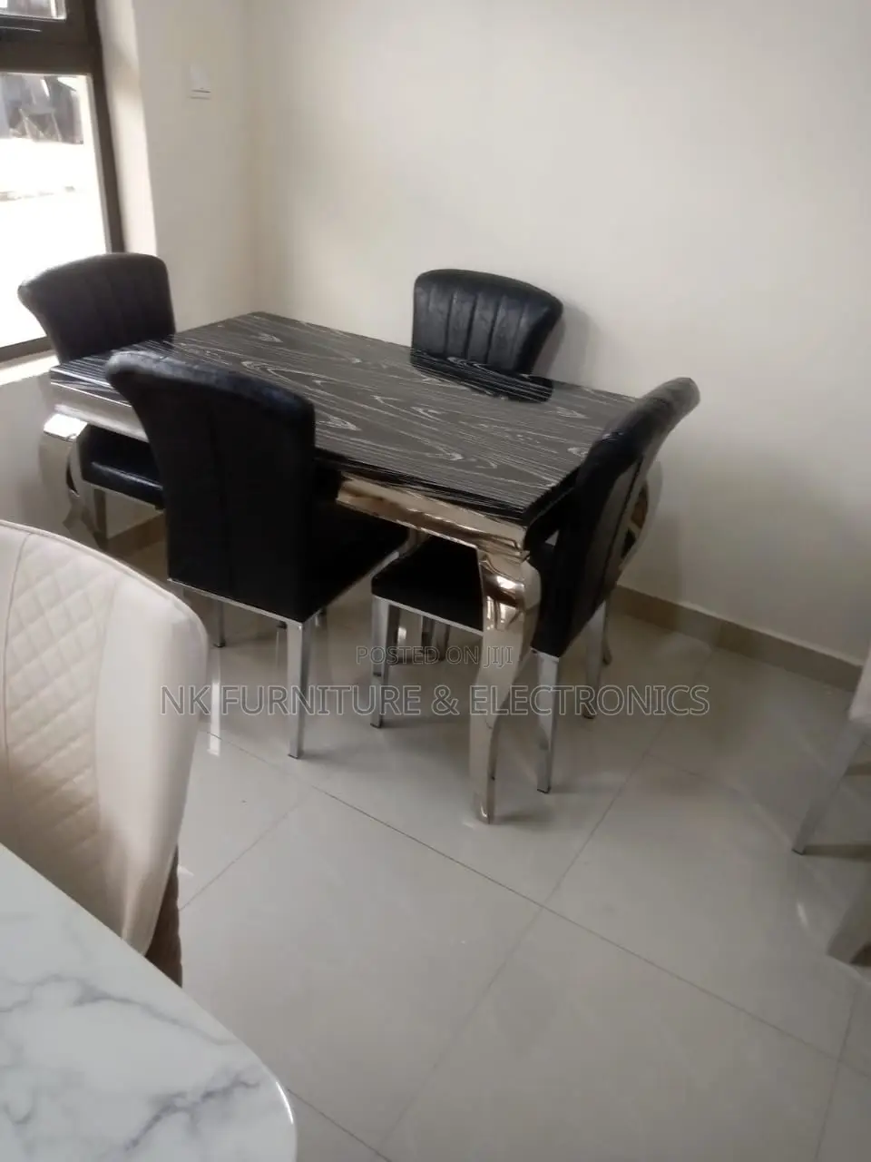 Animal Leg Marble Dining Table With 6
