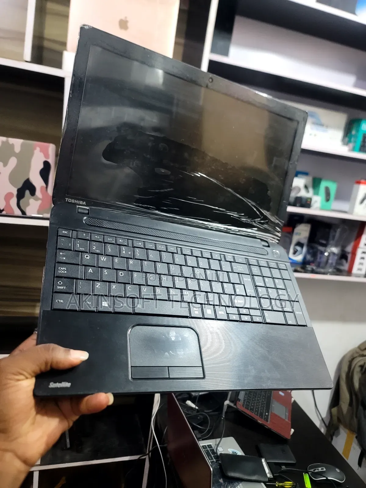 Laptop Toshiba C50 4GB Intel Core I5 HDD 320GB