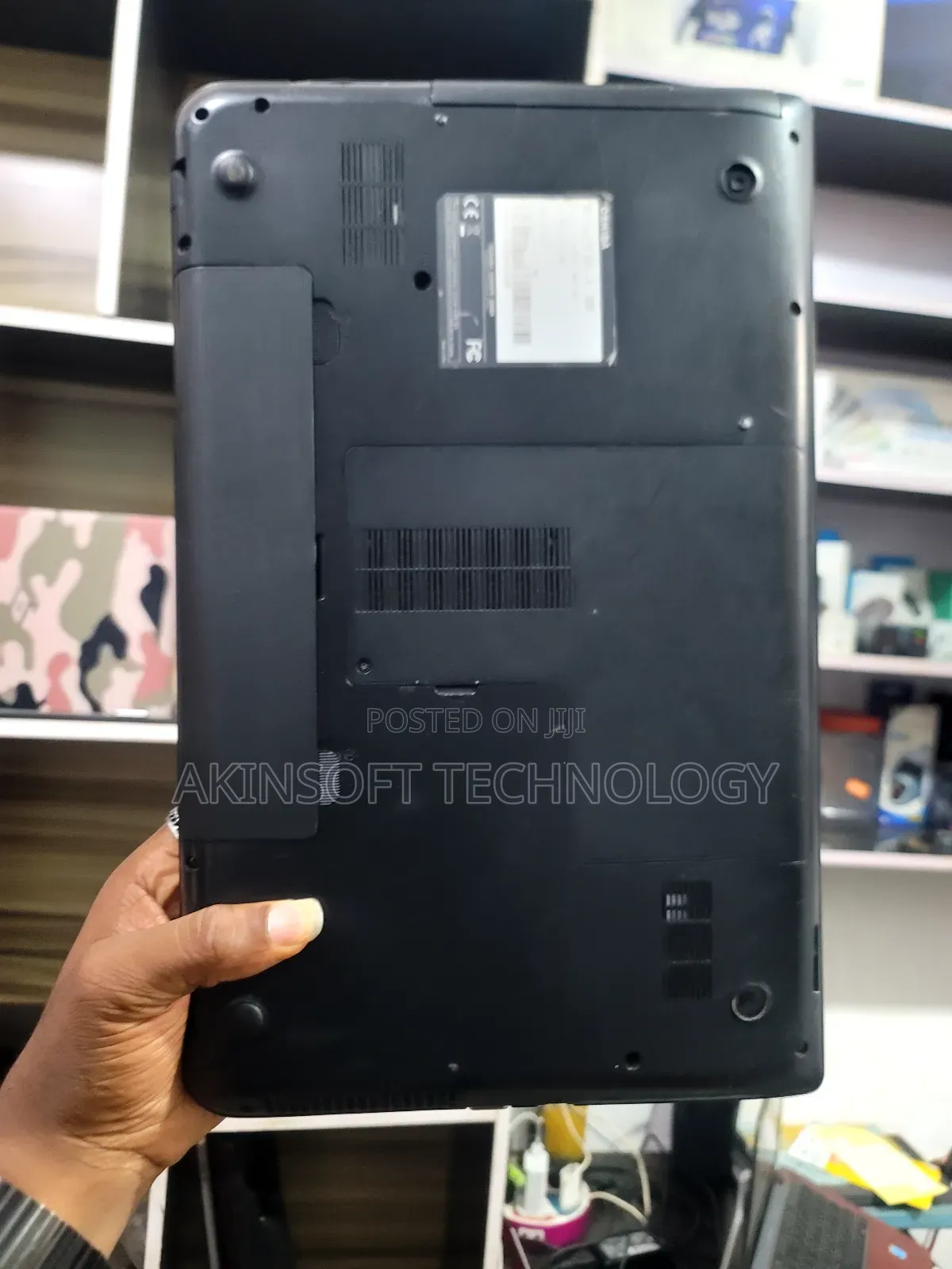 Laptop Toshiba C50 4GB Intel Core I5 HDD 320GB
