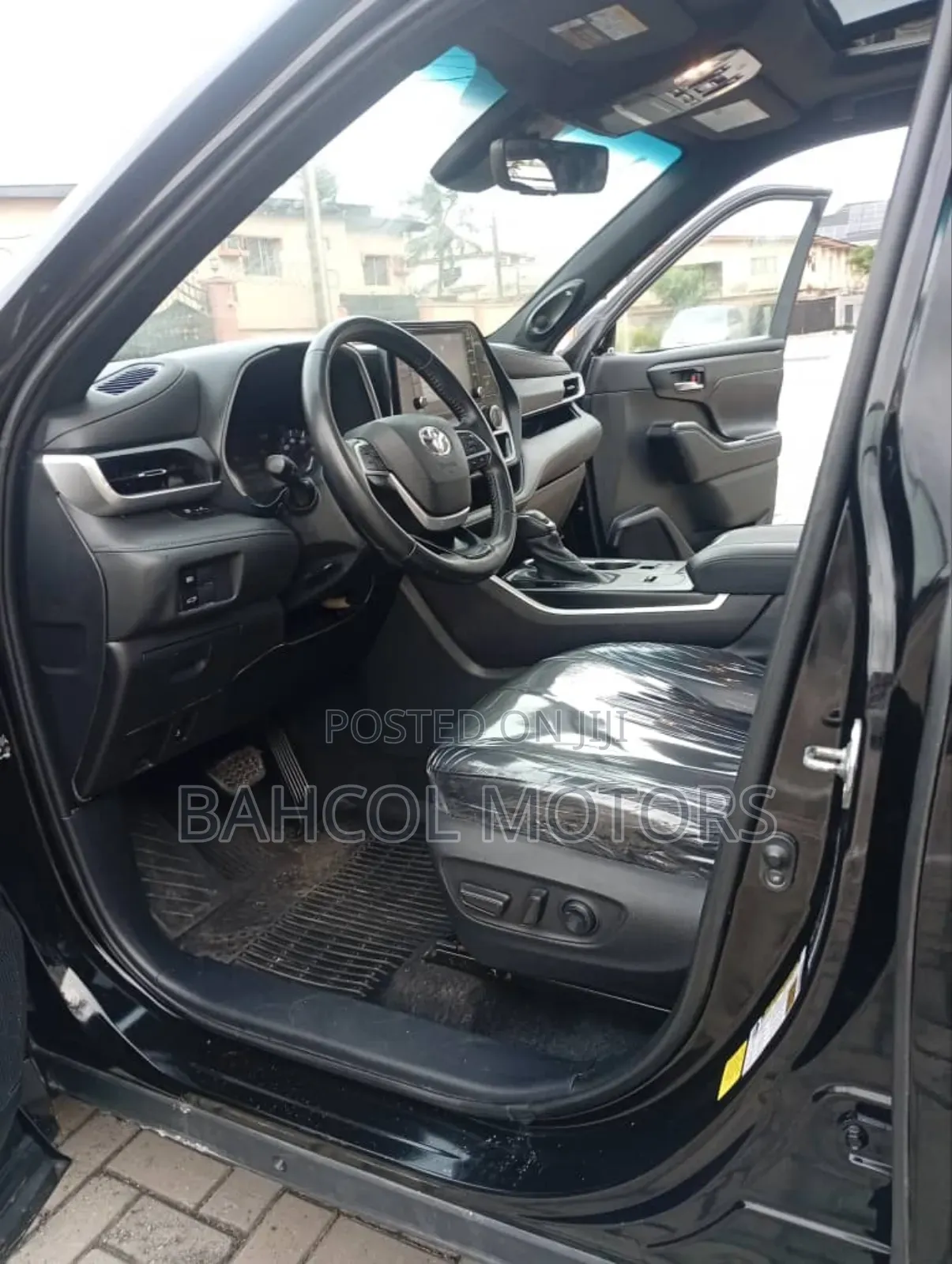 Toyota Highlander XSE 2022 Black